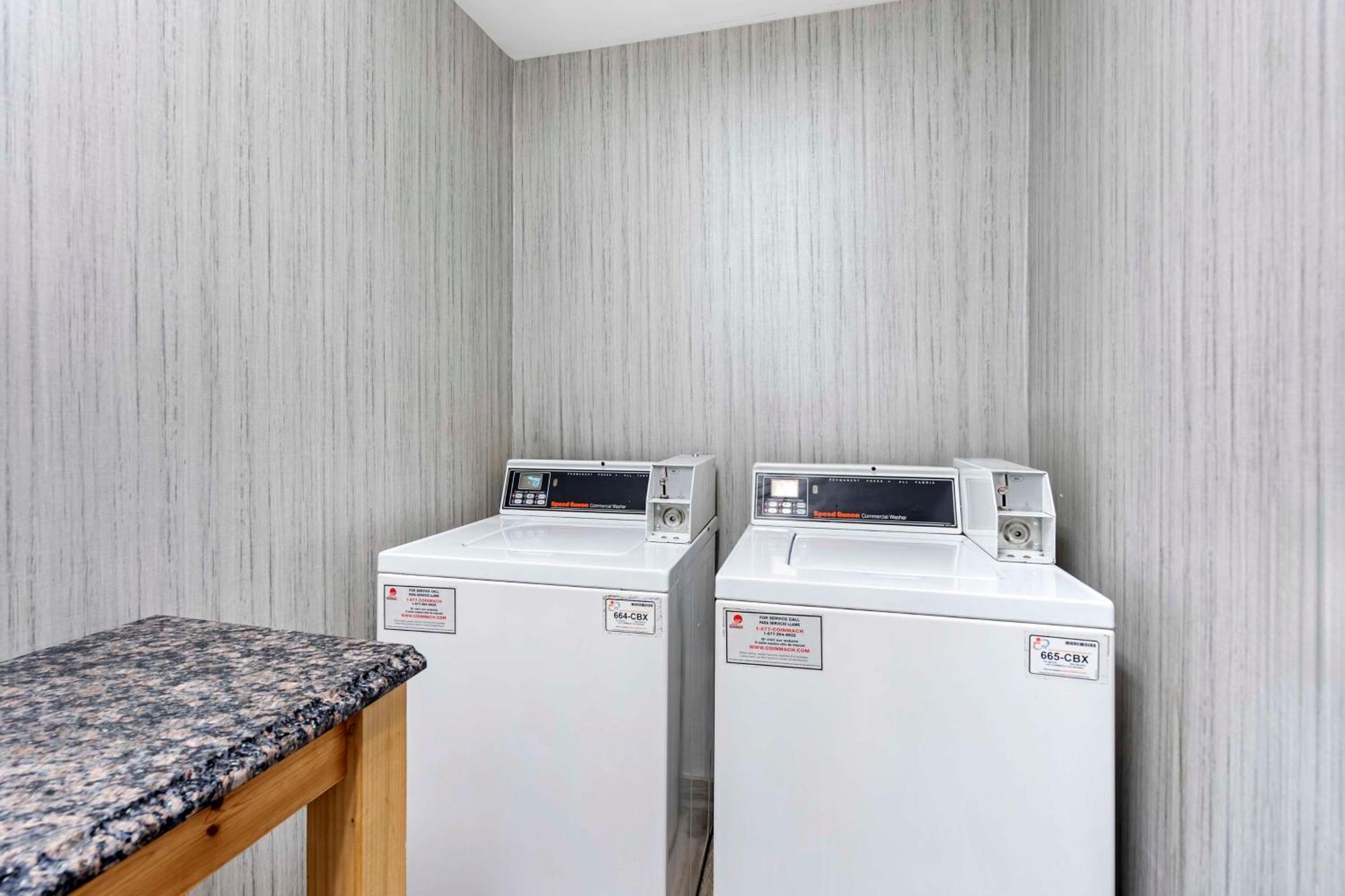 Best Western Plus Bourbonnais Hotel & Suites Zewnętrze zdjęcie