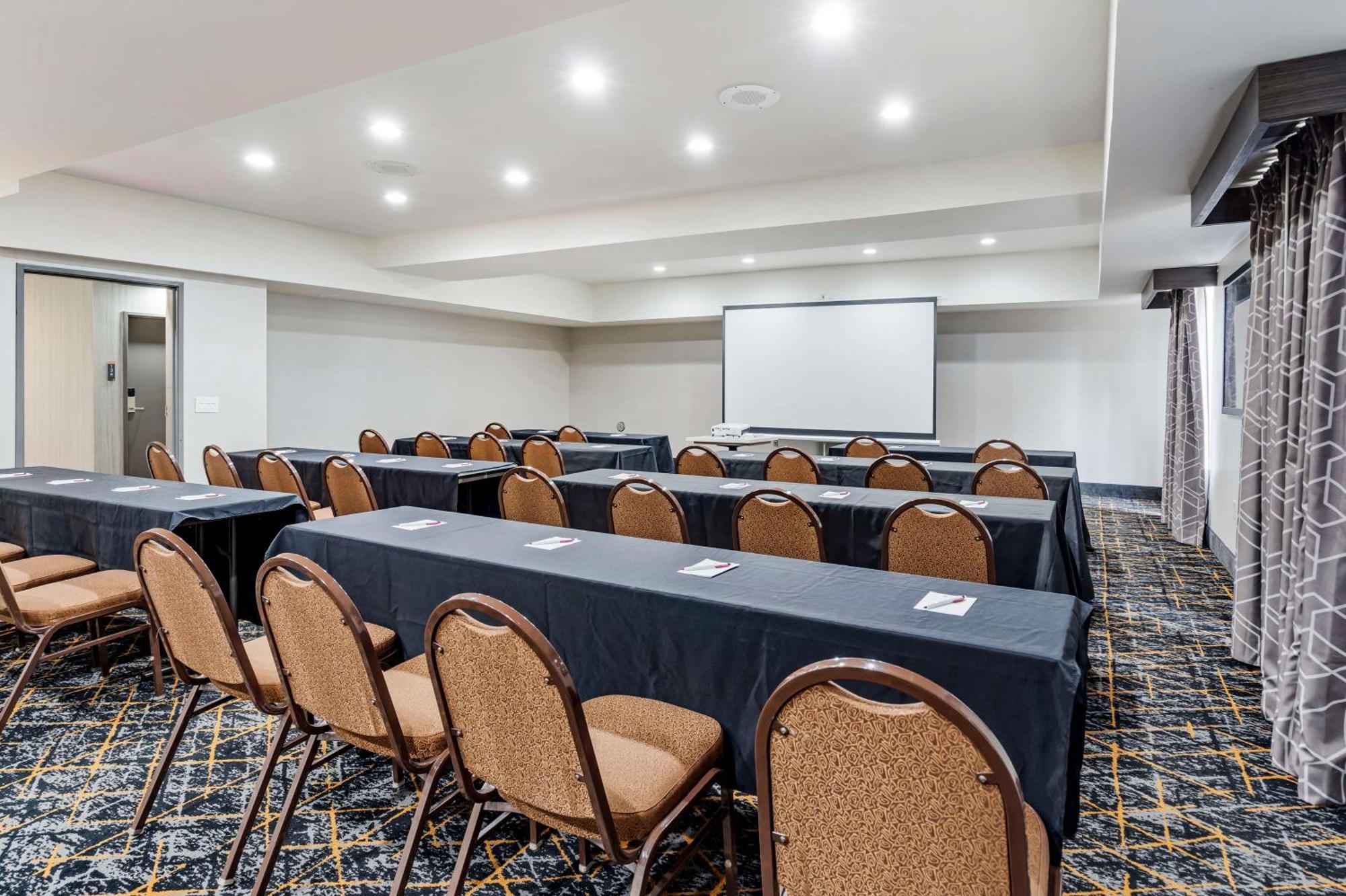 Best Western Plus Bourbonnais Hotel & Suites Zewnętrze zdjęcie