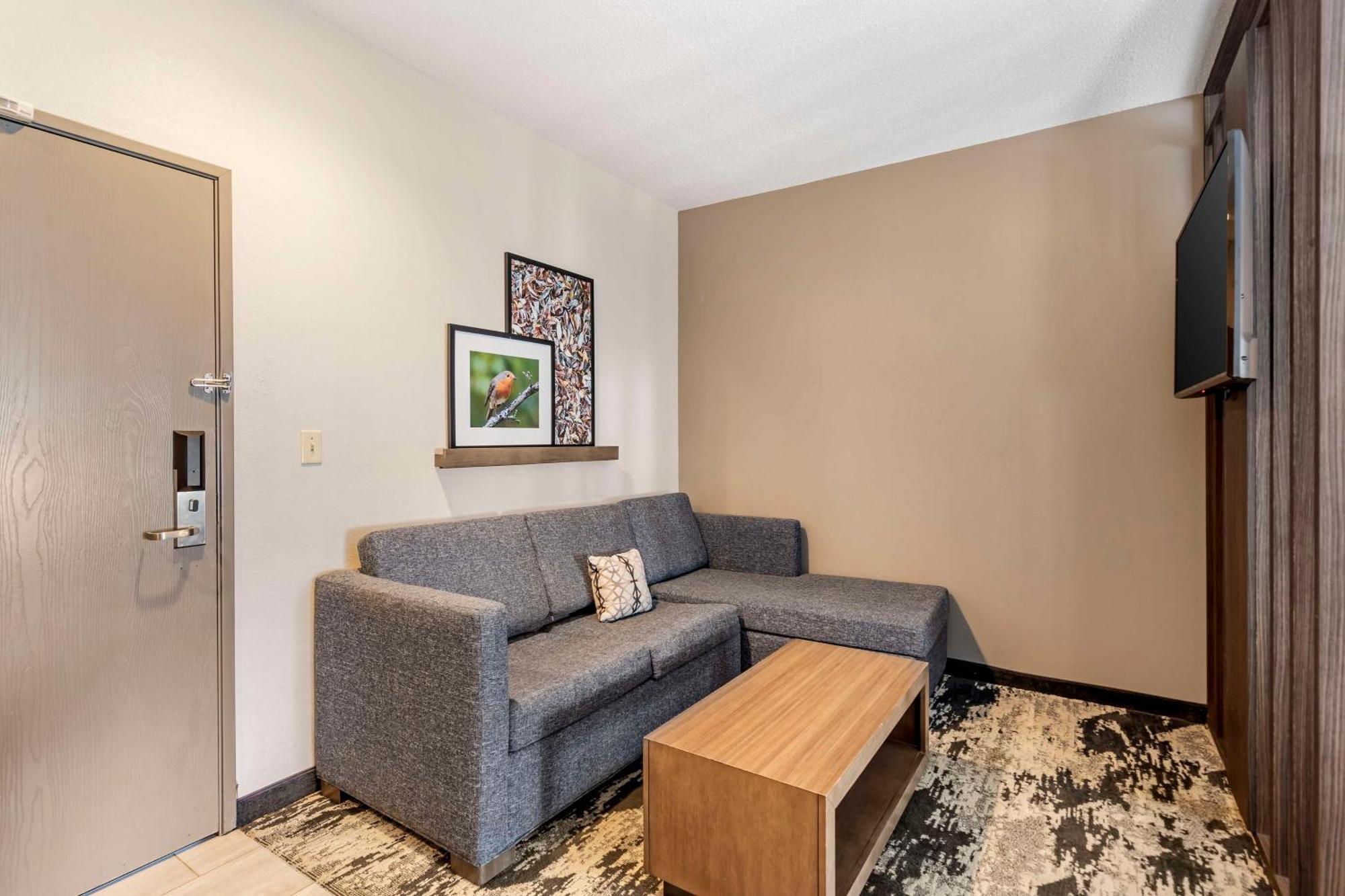Best Western Plus Bourbonnais Hotel & Suites Zewnętrze zdjęcie